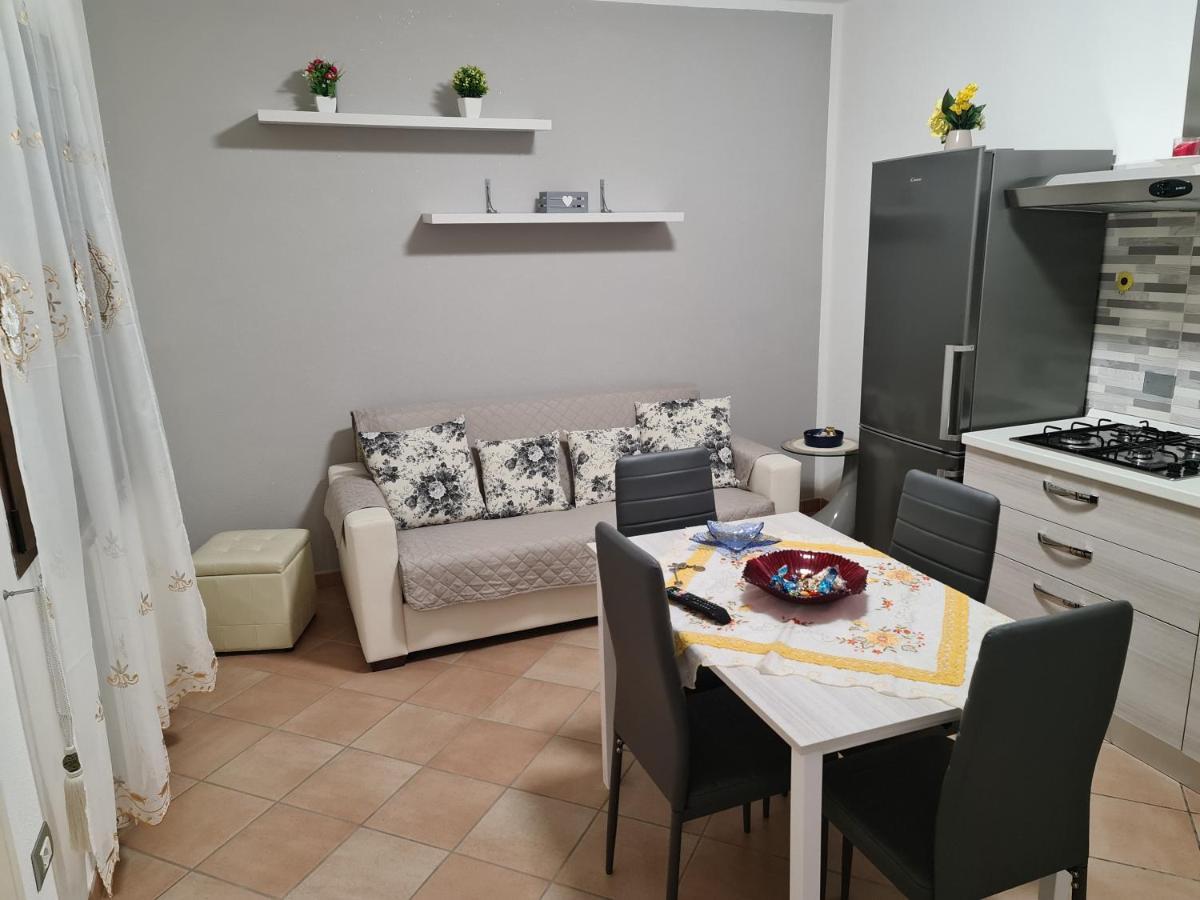 Holiday Olbia Appartamento A Due Passi Dal Lungomare E Centro Citta Luaran gambar